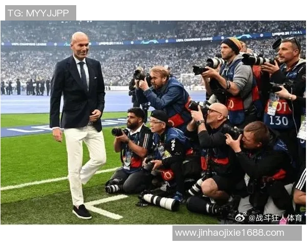 法国足球巨星璀璨星空揭秘 从齐达内到姆巴佩的传奇足迹